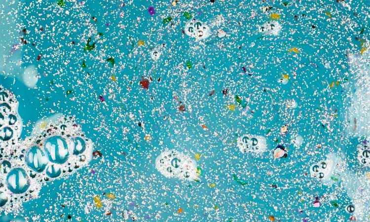 Dampak Mikroplastik
